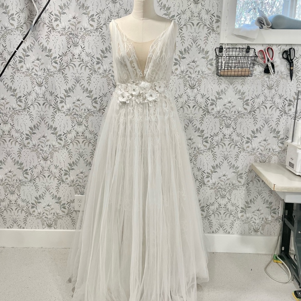 New Handmade Bridal Gown size 6/8